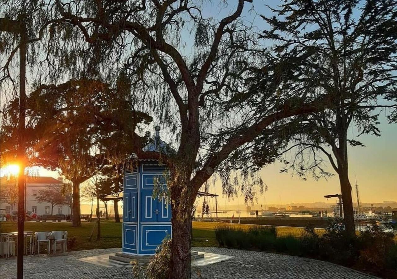 A Casa Helder Villa Seixal  Luaran gambar